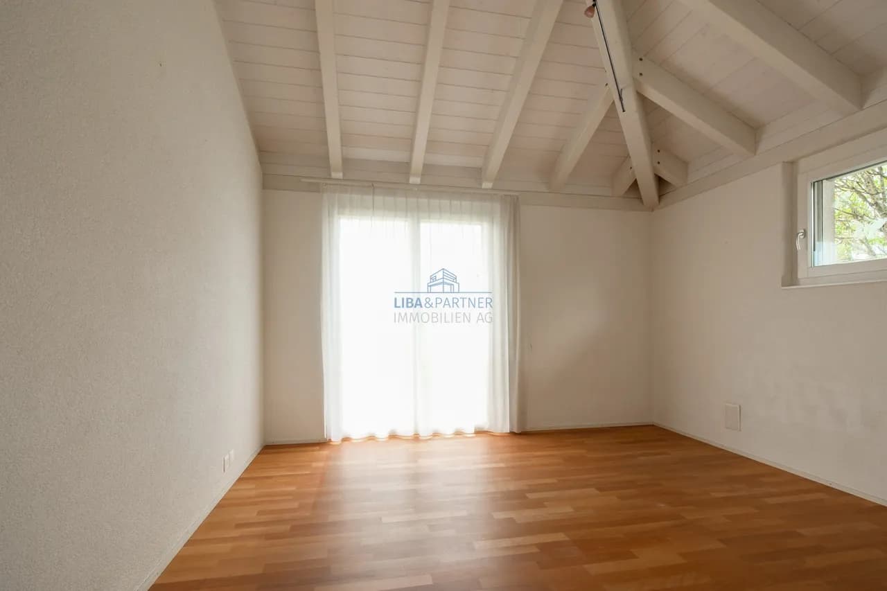 Grosszügiges Wohnanwesen mit Pool & exklusivem Ambiente in Bestlage