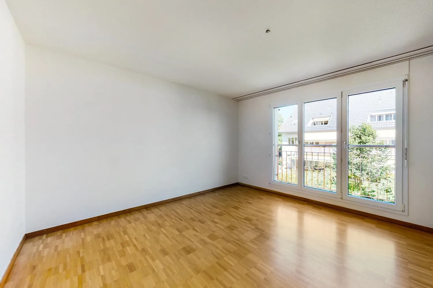 Familienwohnung in ländlicher grüner Überbauung