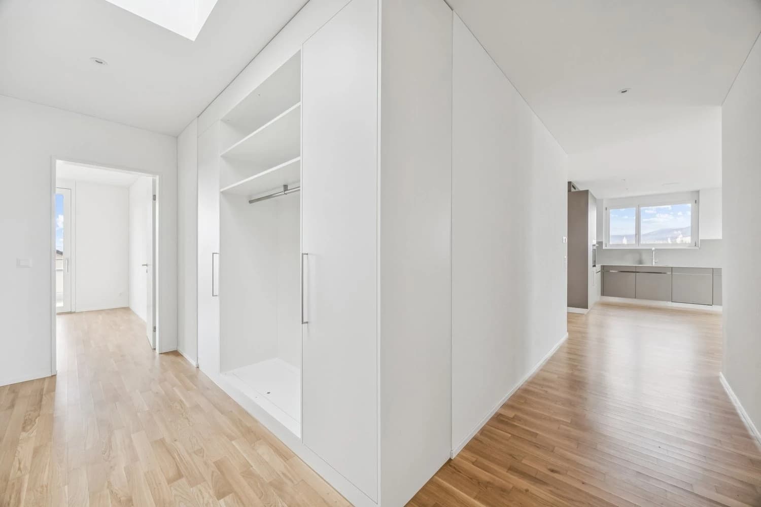 Neubauwohnung an traumhafter Lage direkt am Seeufer in Rapperswil-Jona