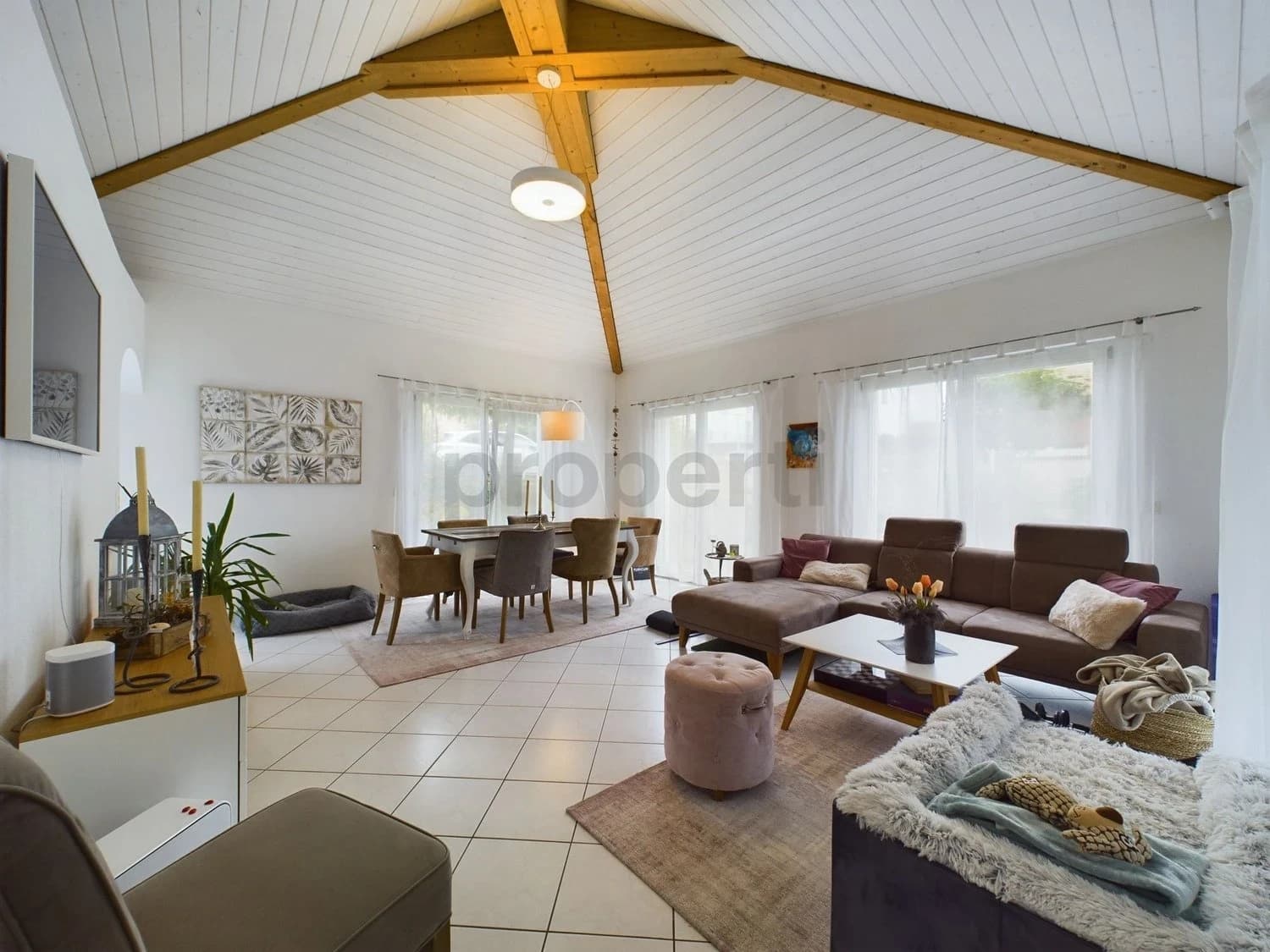 Ruhiges 2.5-Zimmer Bungalow