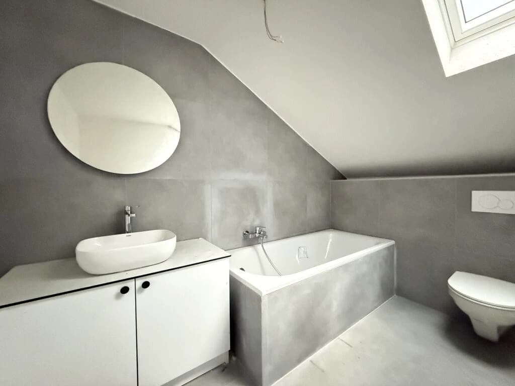 Frisch sanierte 2.5-Zi.-Dachwohnung mit Stil in Grenchen