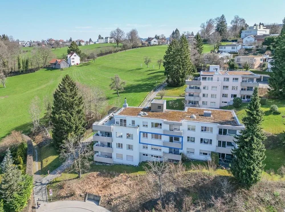 Elegant Wohnen - 2-Zi. Wohnung mit Balkon