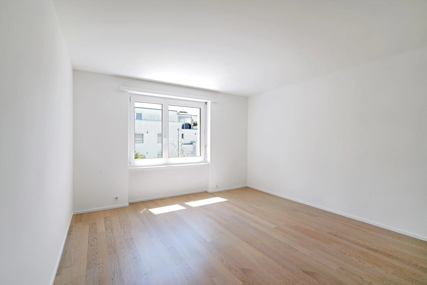 6-Zimmer-Maisonette-Attikawohnung