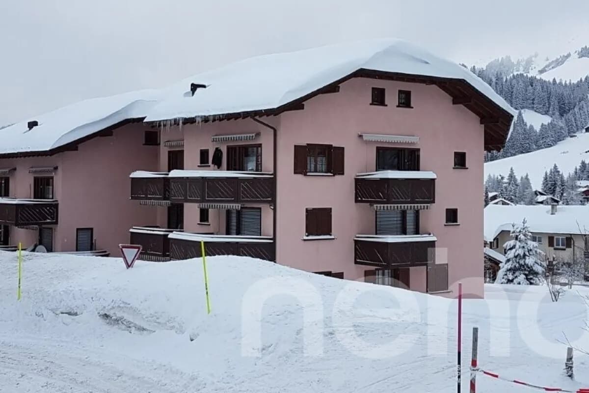 Charmante Maisonettewohnung mit Ski-in/Ski-out und Bergsicht in Parpan