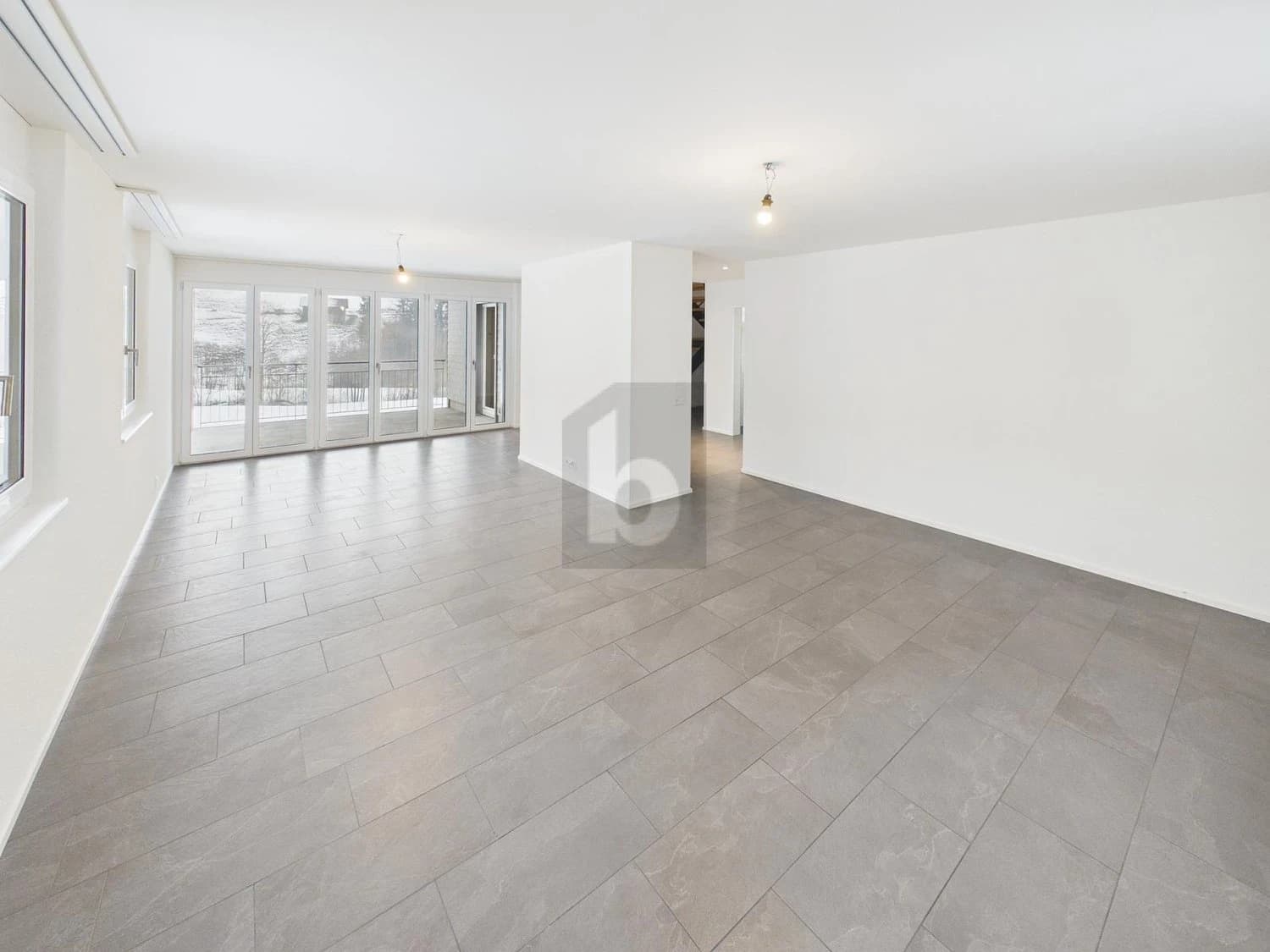 LICHTDURCHFLUTET, MODERN, HAUSTIERFREUNDLICH