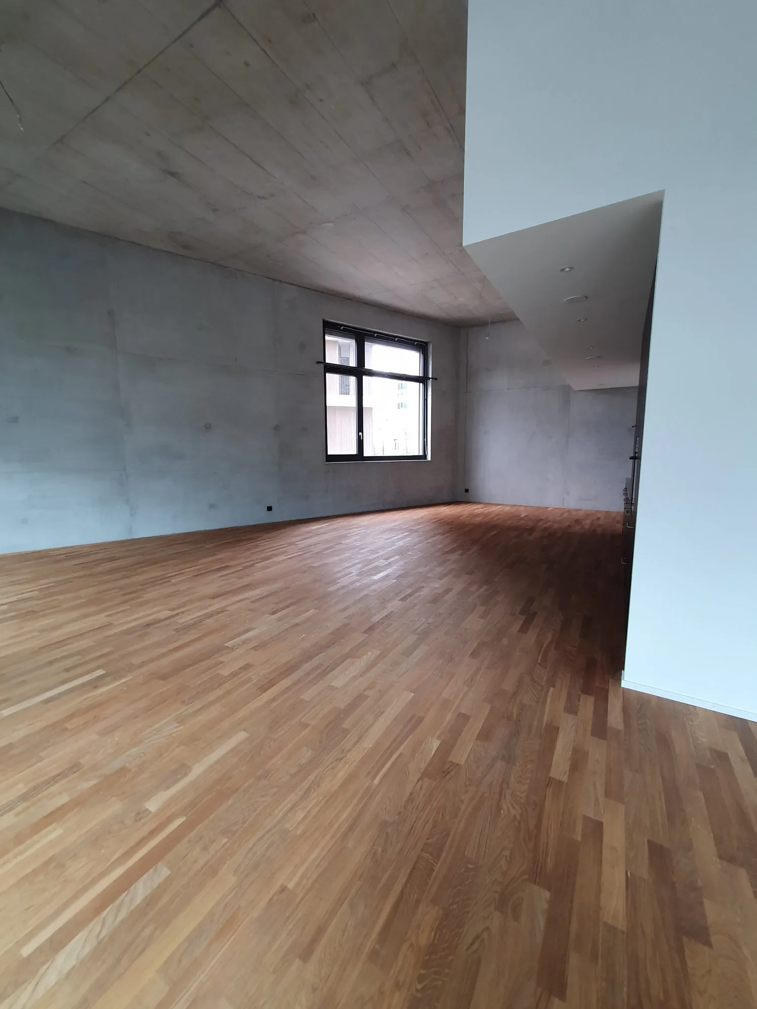 - Erste Monatsmiete Gratis - Modernes Wohnen in einer Atelierwohnung