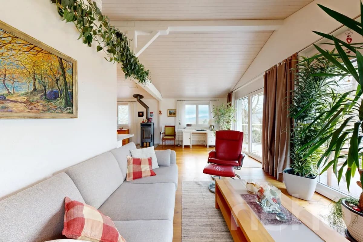 Haus inmitten der Natur auf 2540 m²