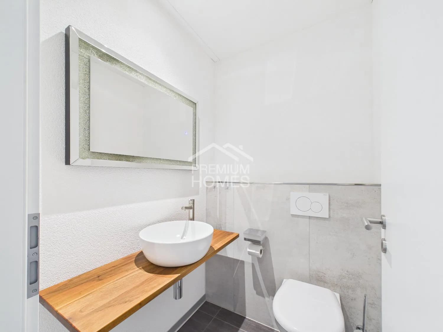 Naturnahes Wohnen in moderner Doppelhaushälfte