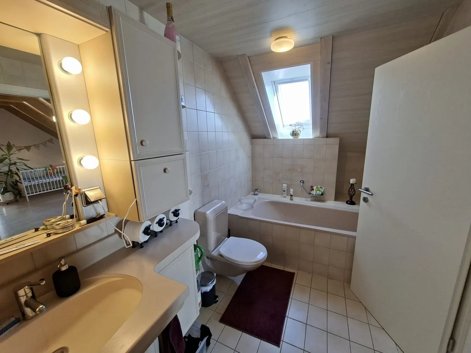 Helle 3.5-Zi.-Maisonette mit Balkon in Nuglar-St. Pantaleon