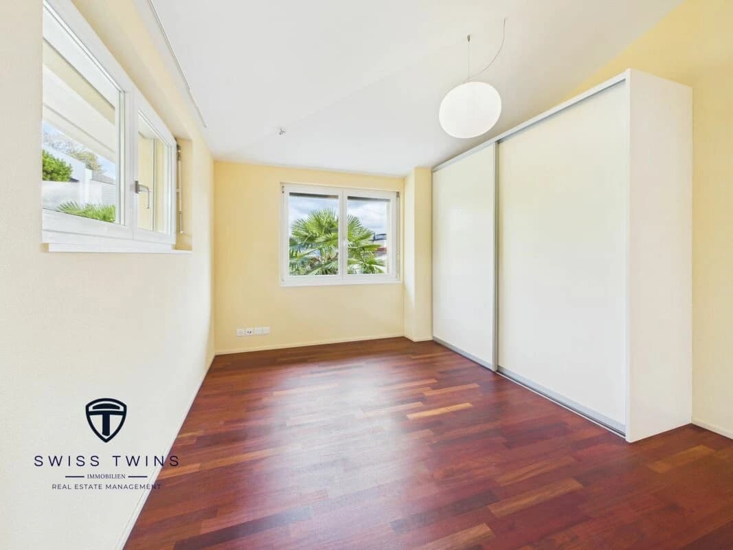 Grosszügiges und modernes Wohnerlebnis mit traumhafter Aussicht am Sonnenberg