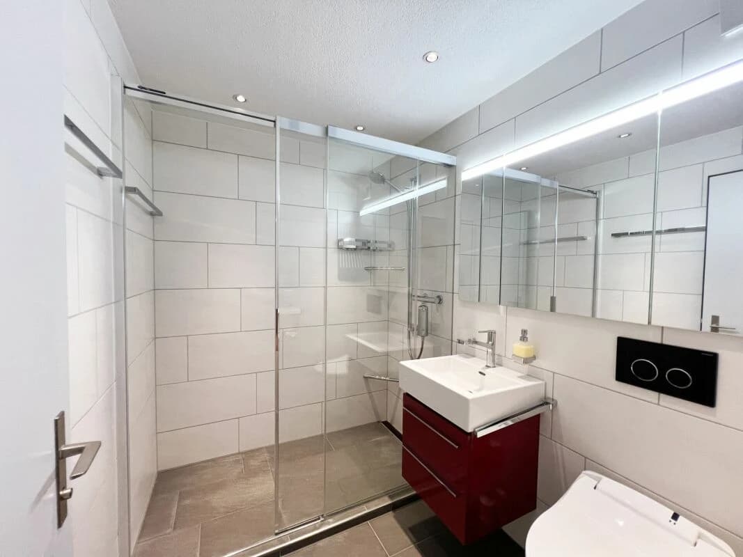 Grosszügige Eigentumswohnung an begehrter Lage mit Blick ins Grüne