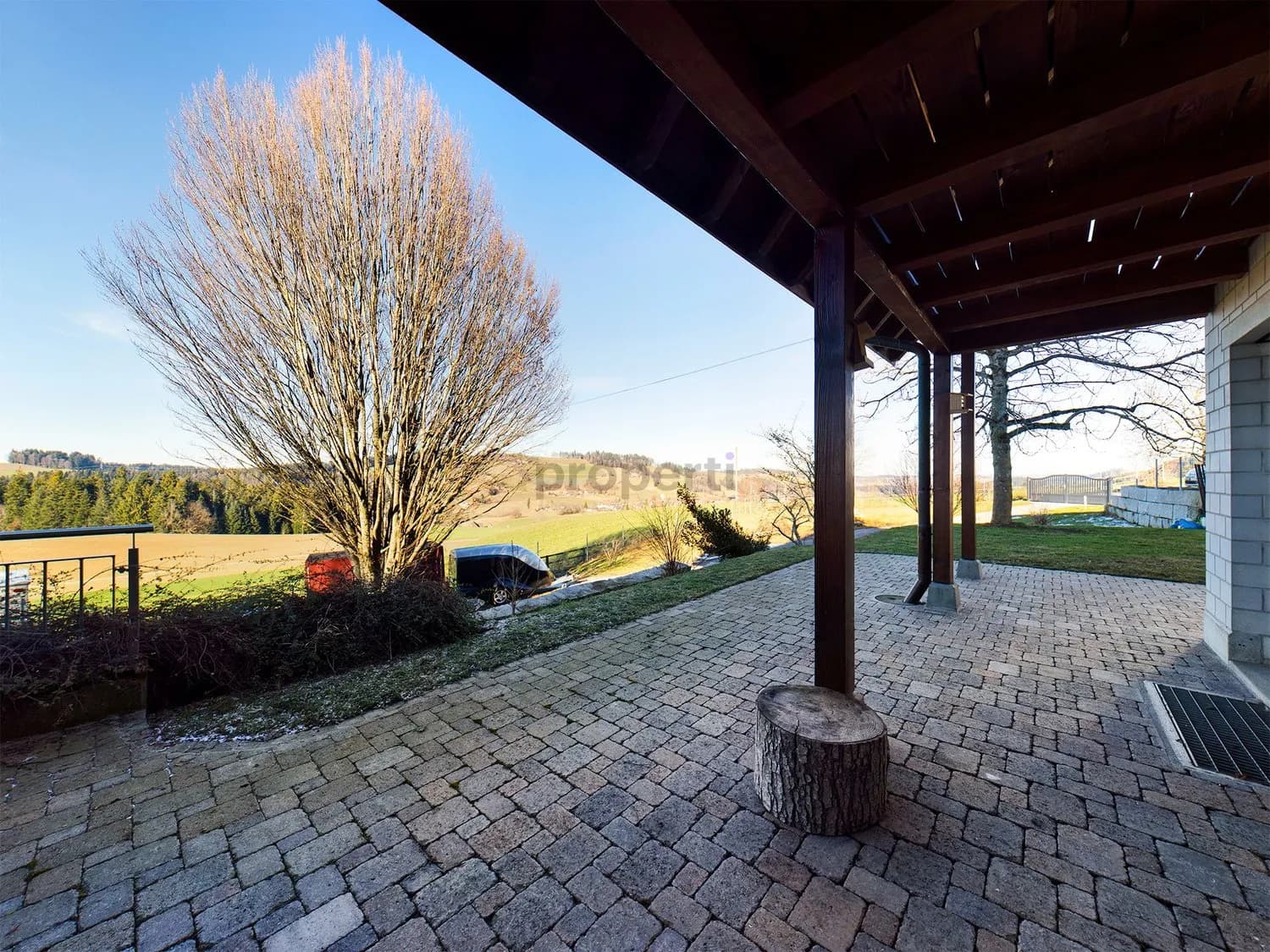 Modernes 4.5-Zimmer-Reihenhaus mit Balkon, Dürrenroth