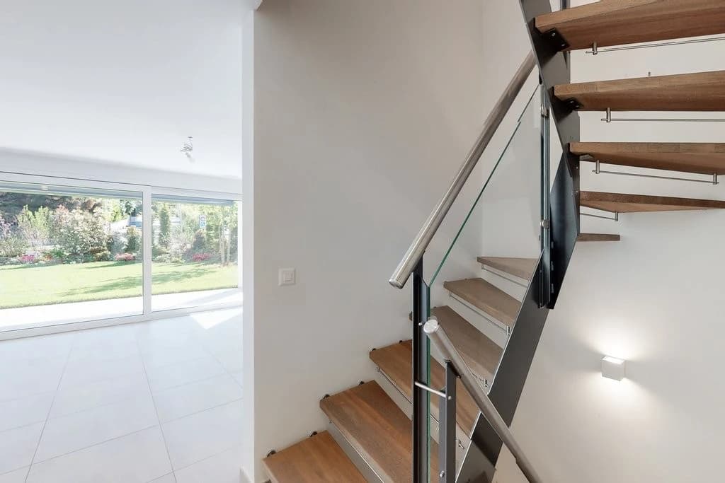 5.5-Zimmer-Einfamilienhaus in MINERGIE-P auf Binninger Höhe