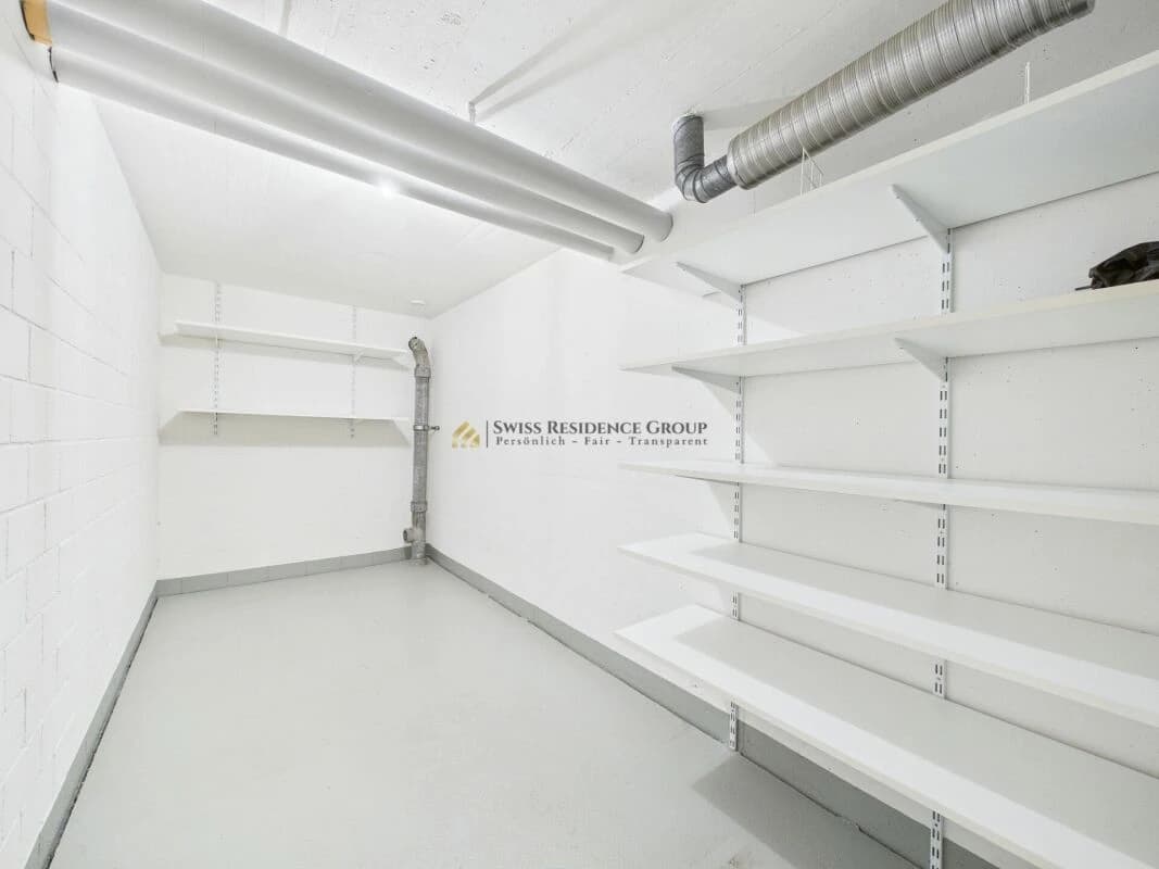 Sonniges 7.5-Zimmer Reihen-Einfamilienhaus mit Garten, Balkon und Bergsicht