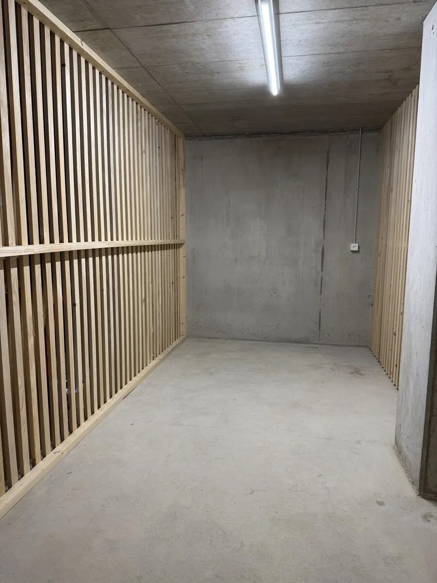 Moderne 3.5 Zimmer Wohnung mit Gartenanteil!