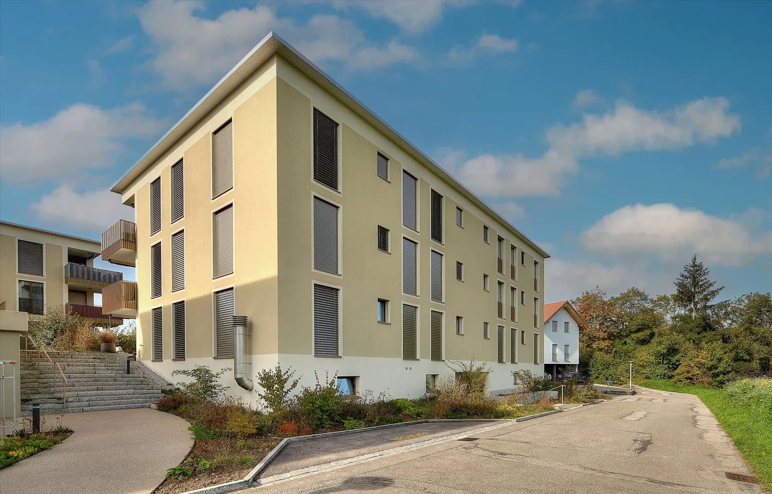 Herrlich ruhige Lage und Sicht ins Grüne