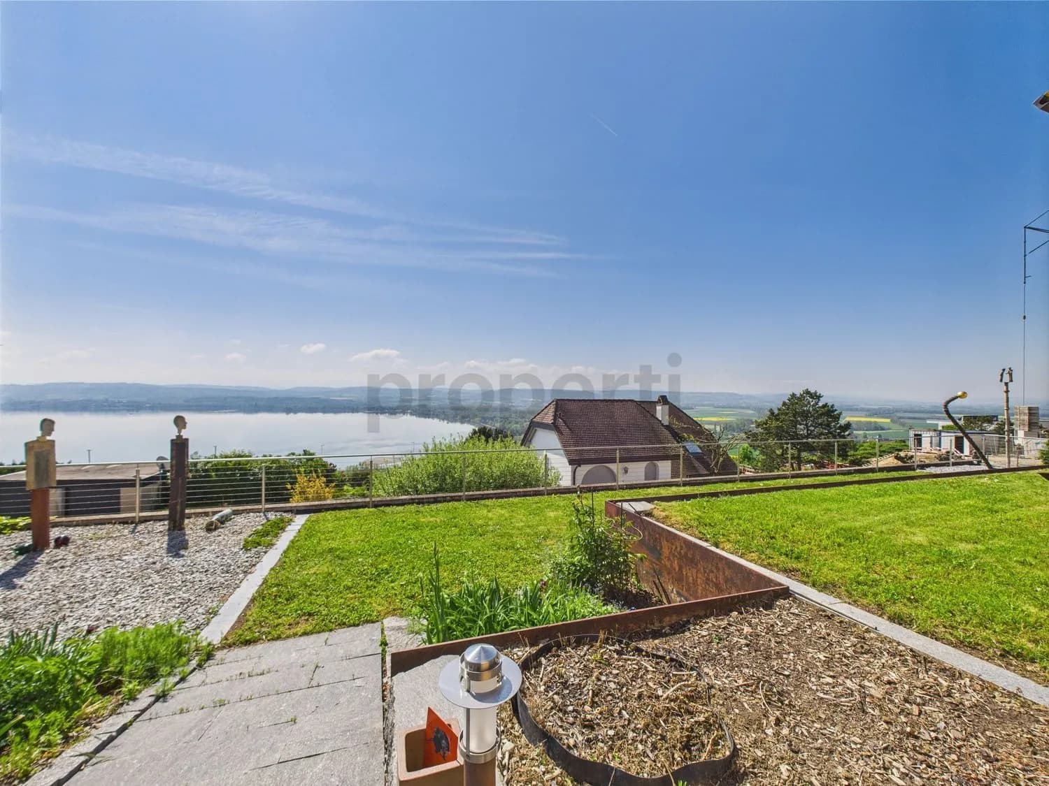 Exklusive 5.5-Zimmer Wohnung in Bellerive mit Seeblick