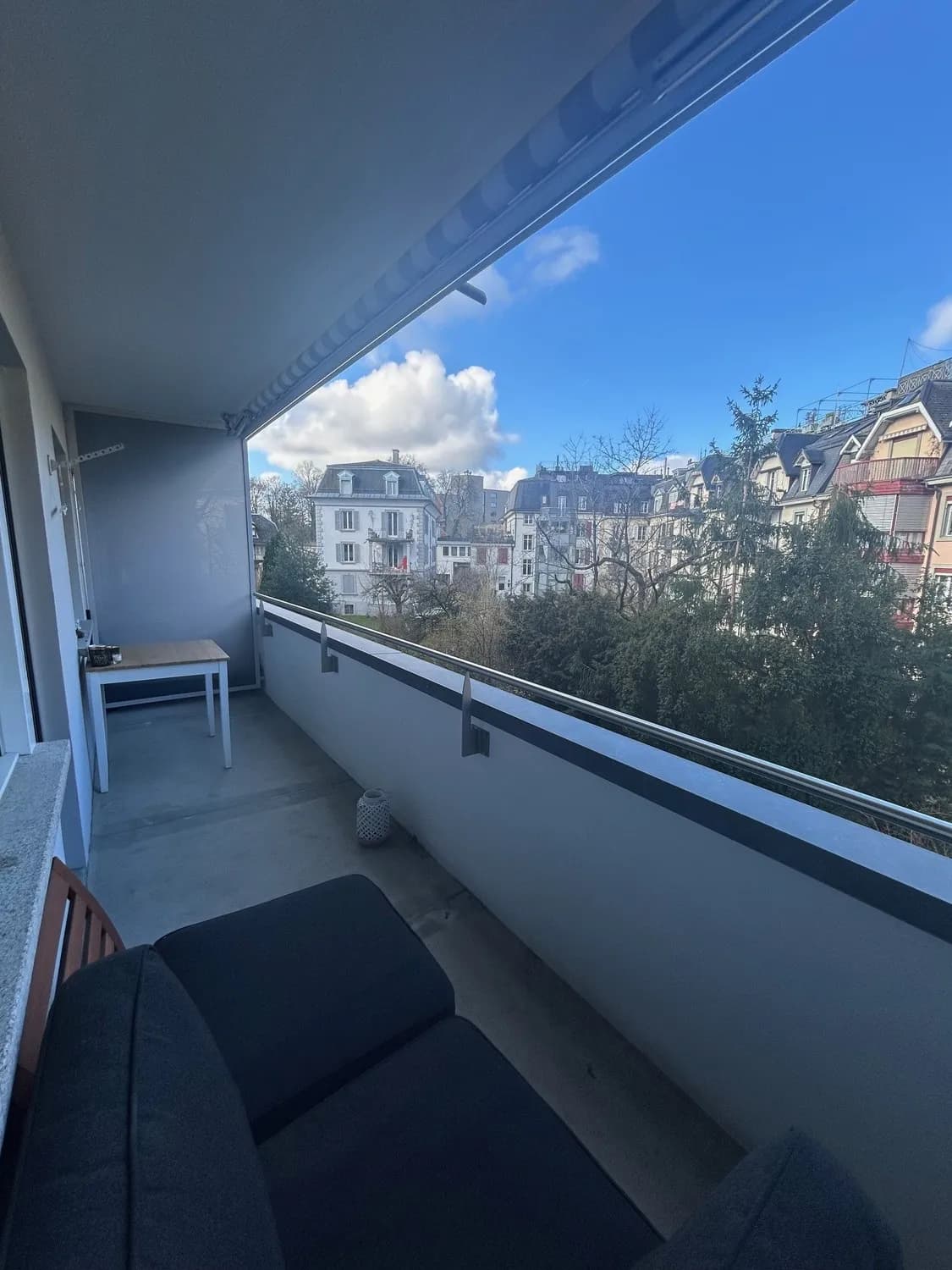 Top-Lage im Breitsch: Ihr neues Studio!