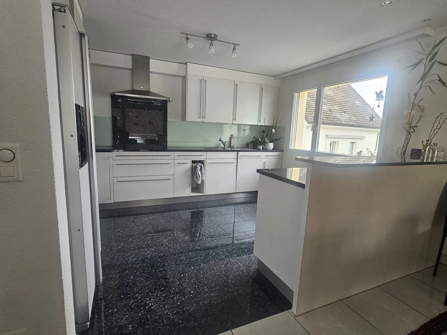 Geräumige 4.5-Zimmer-Wohnung mit sonnigem Balkon, Effretikon