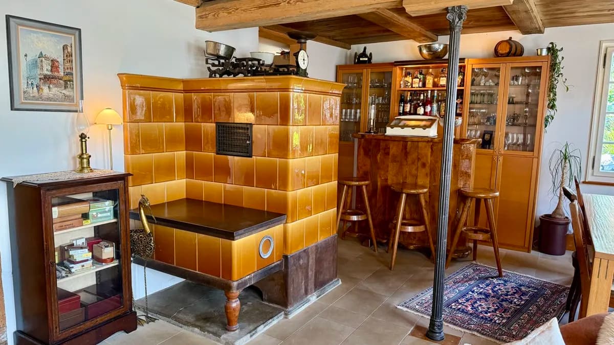 Wunderbares Rieghaus mit Werkstatt und Baulandreserve