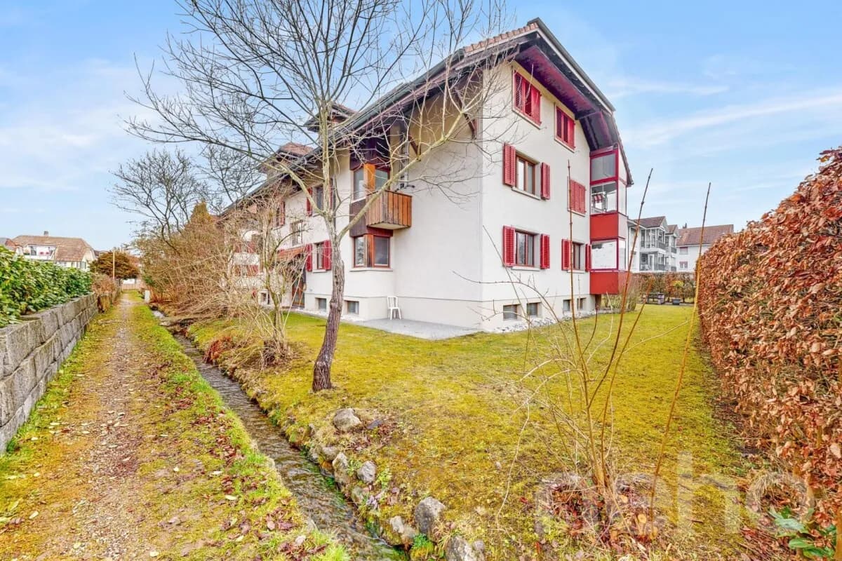 Gepflegte Hochparterre-Wohnung in Bätterkinden