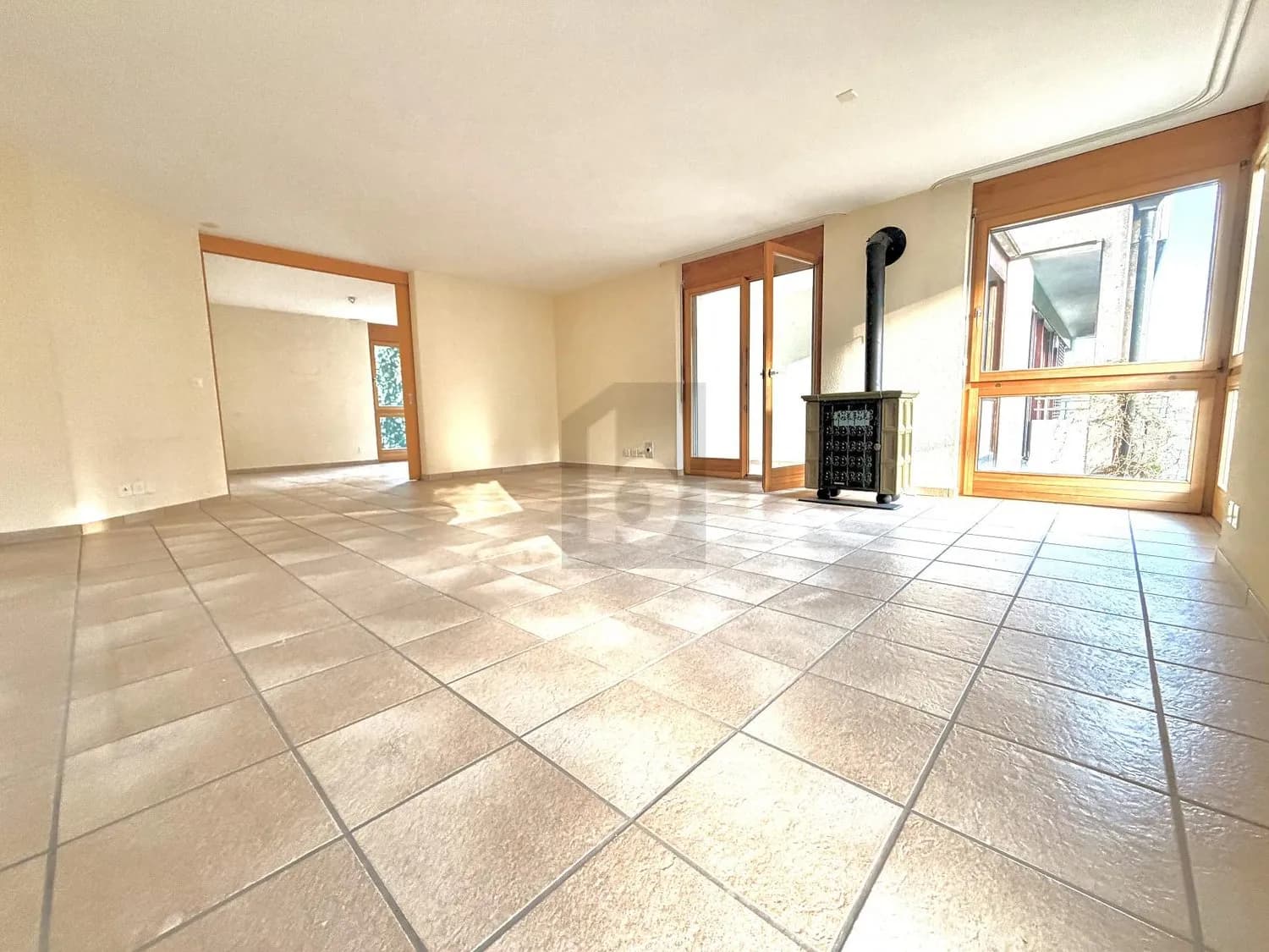 LICHTDURCHFLUTET MIT POTENZIAL