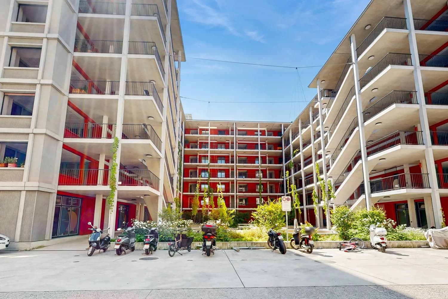 Moderne und zentrale Wohnung in Zürich - befristet bis 30.09.2027!