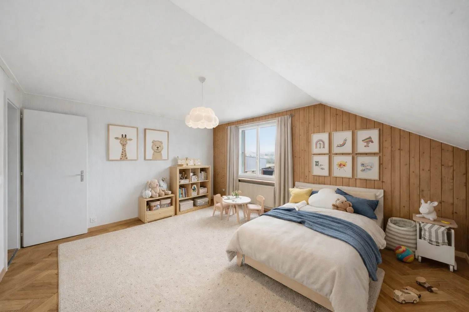 CHARMANTES 5.5-ZIMMER-EINFAMILIENHAUS IN RUHIGEM WOHNQUARTIER VON PIETERLEN.