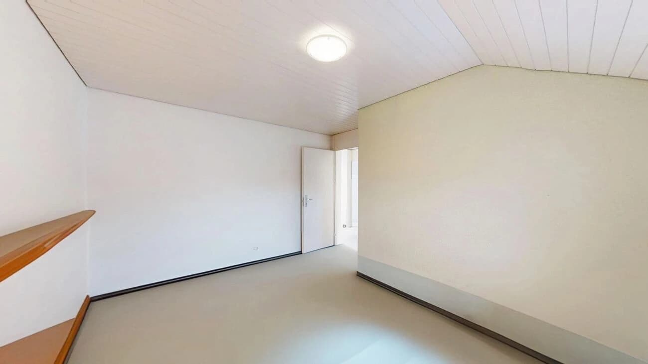 Doppelhaushälfte im beliebten Familienquartier mit Garten