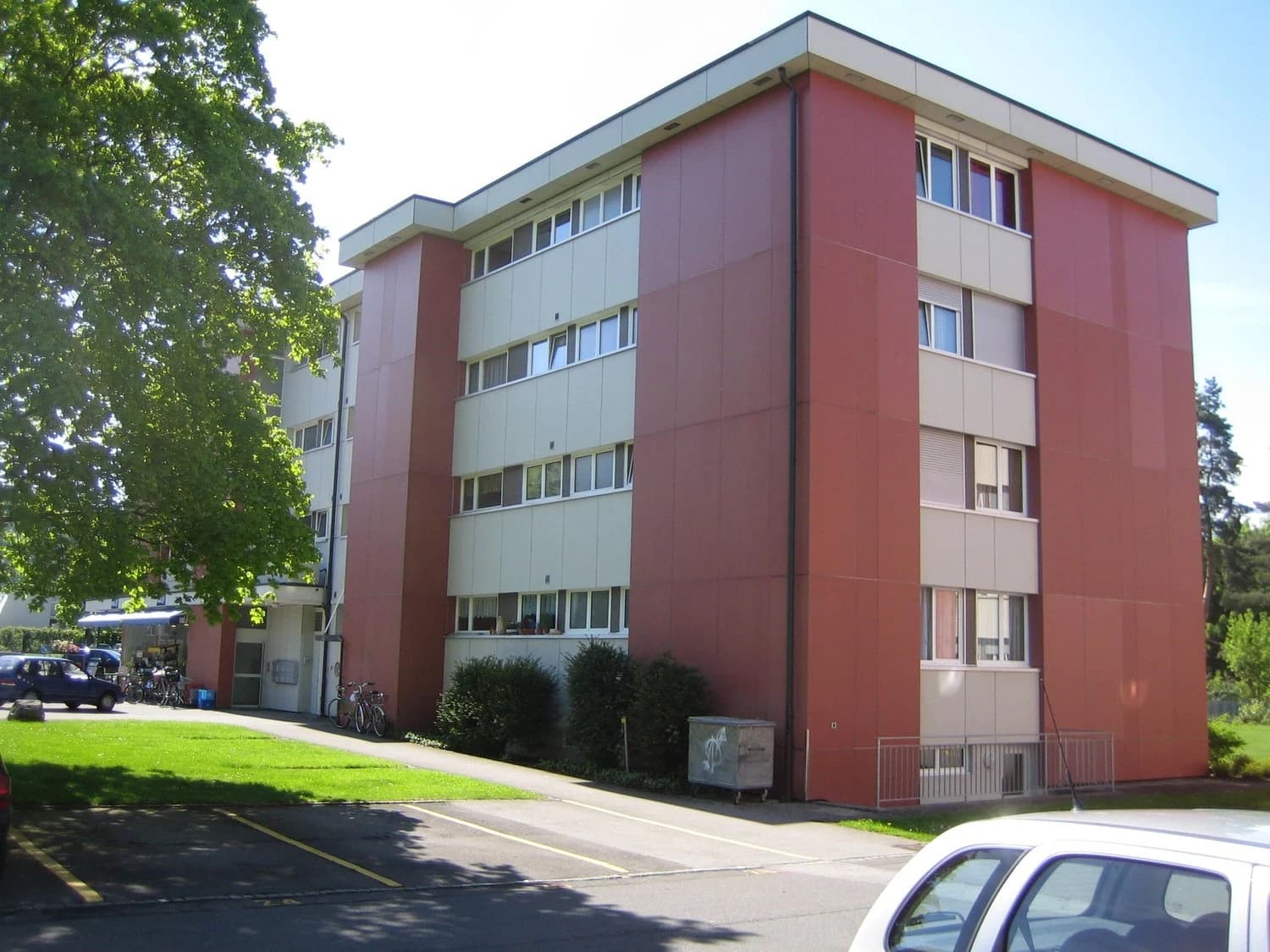 Direkt an der Aare - nicht nur perfekt für Singles!