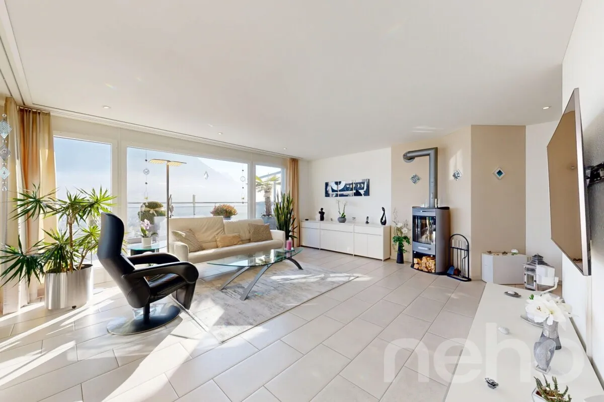 Wohntraum mit Panorama, Wintergarten und Terrasse