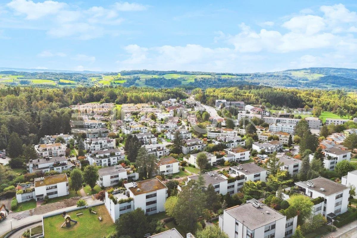 Sonnige Ruheoase im Grünen – perfekt für anspruchsvolles Wohnen