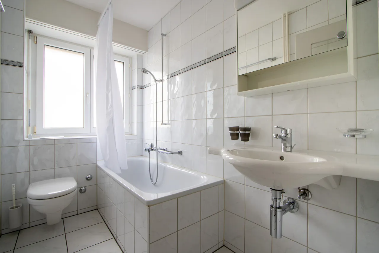 Schöne Erdgeschosswohnung mit grosser Terrasse