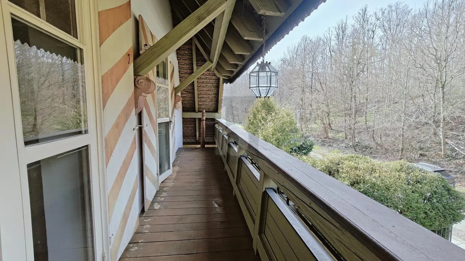 TRAUMHAFT, RUHIG MIT GARTEN UND PAVILLON