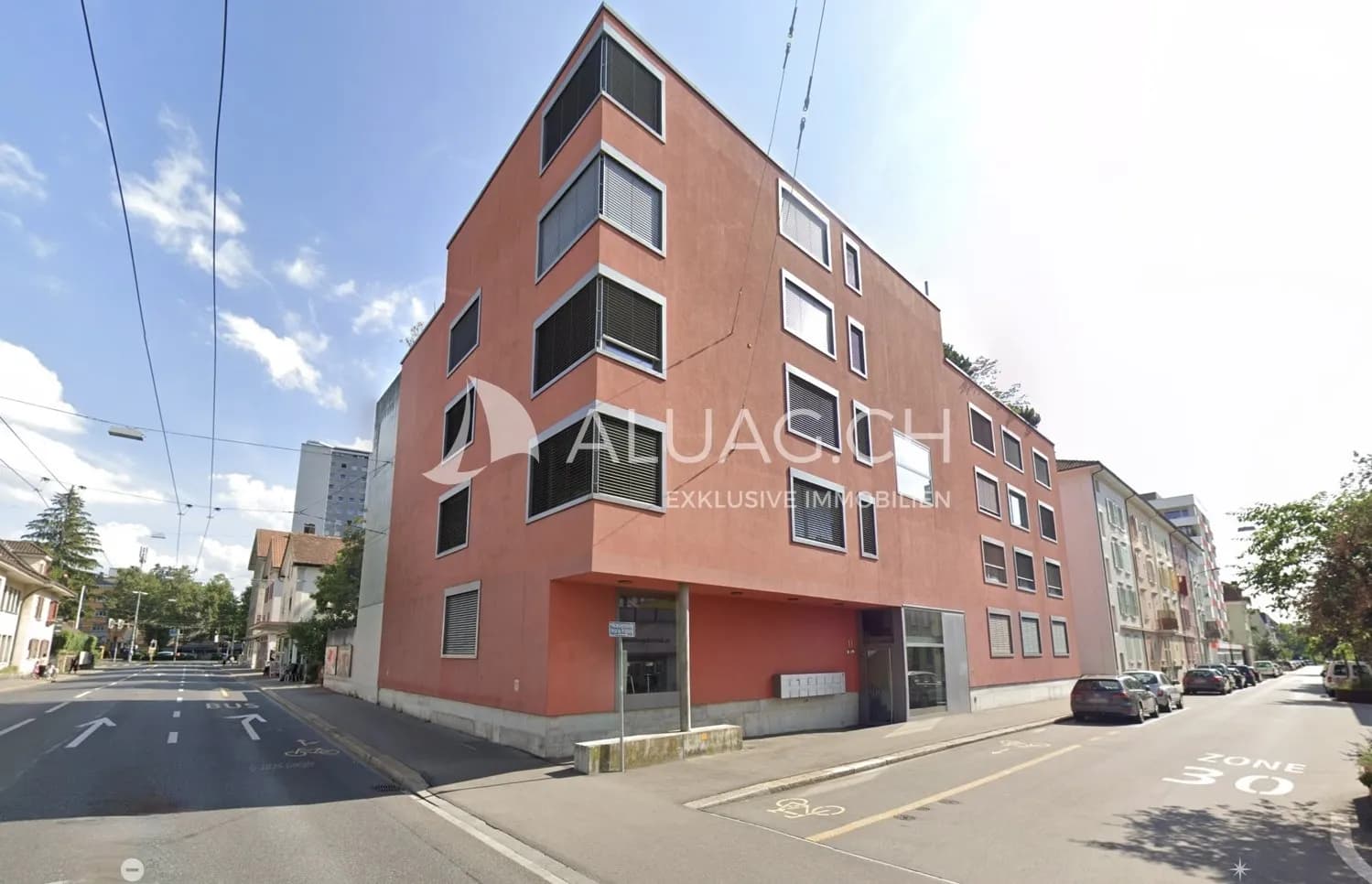 VIELSEITIGE HOCHPARTERRE-LOFT IM ZENTRUM