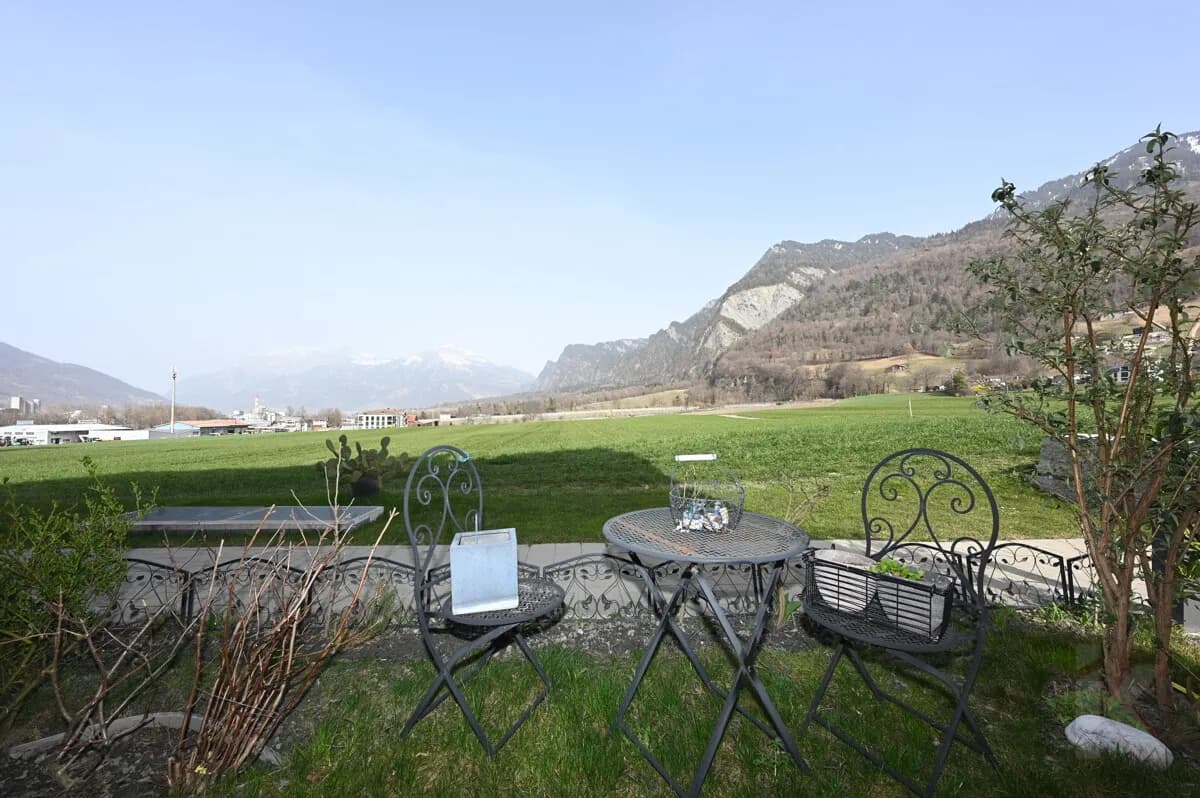 Attraktive 3.5 Zimmer-Gartenwohnung in Trimmis