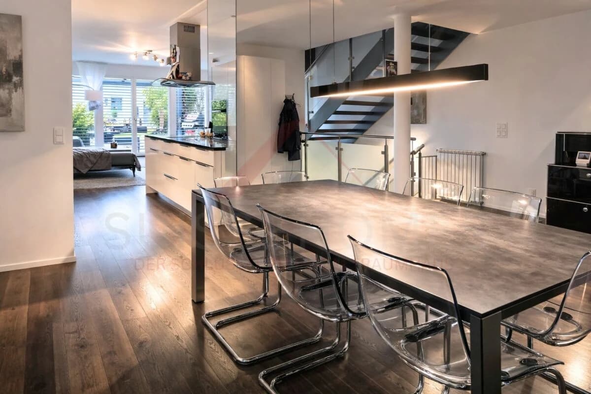 Modernes 4.5 Zimmer Reihen-Einfamilienhaus mit Garten und Attika-Terrasse in 3072 Ostermundigen