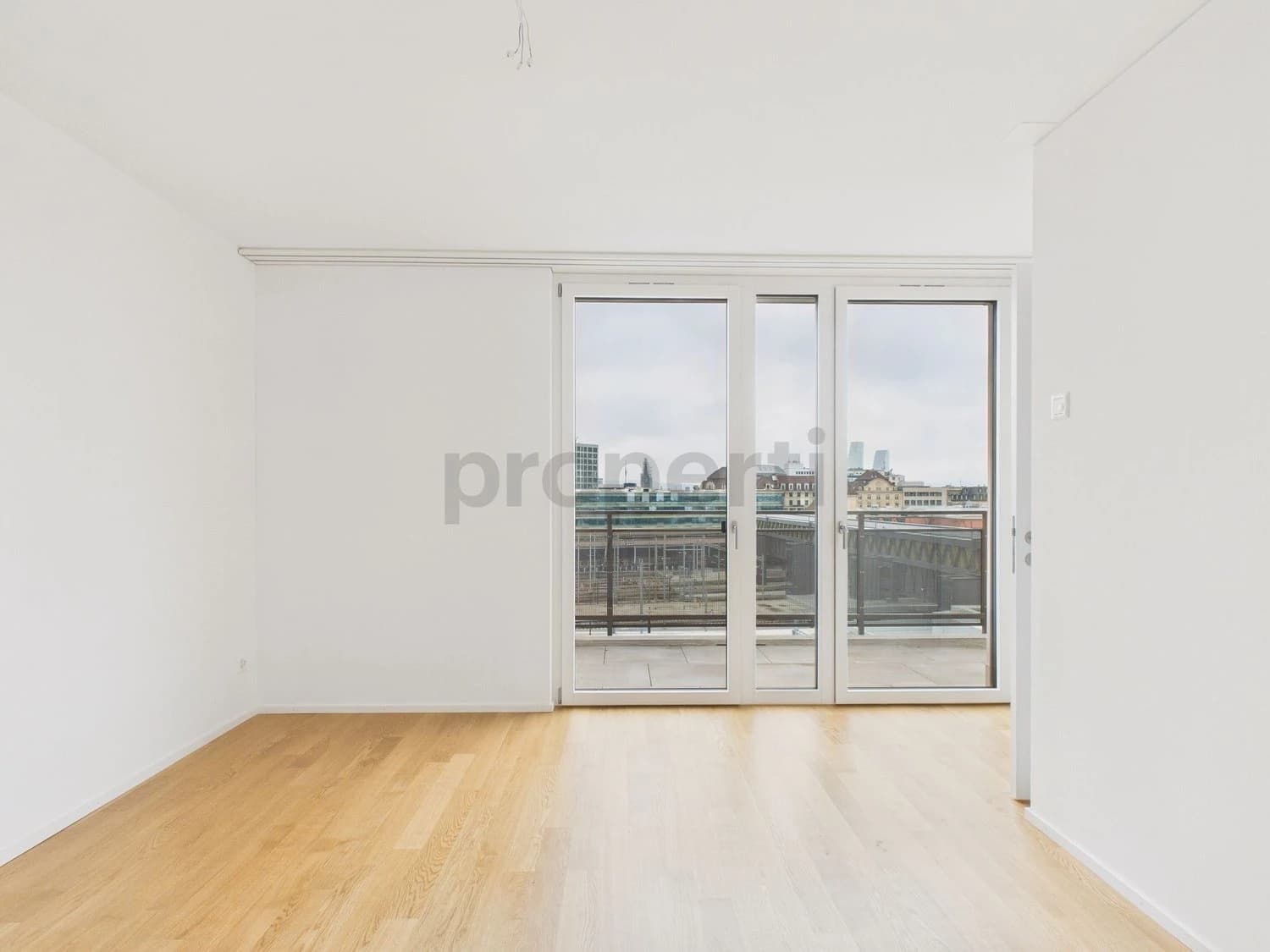 Moderne 3.5-Zimmer-Wohnung mit Balkon, Basel