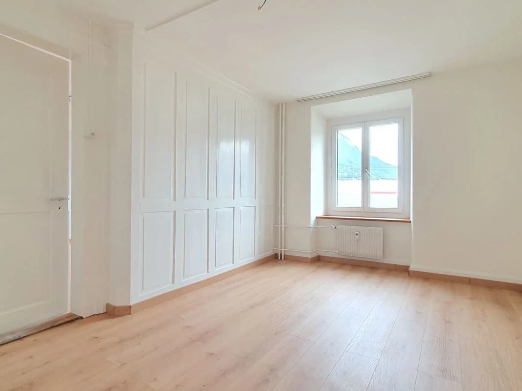 preisgünstige und gut erhaltene 3.0-Zimmerwohnung mit traumhafter Aussicht