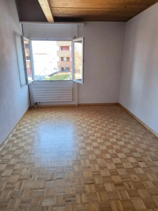 Grosse 4,5Zi mit zusätzlicher Gallerie