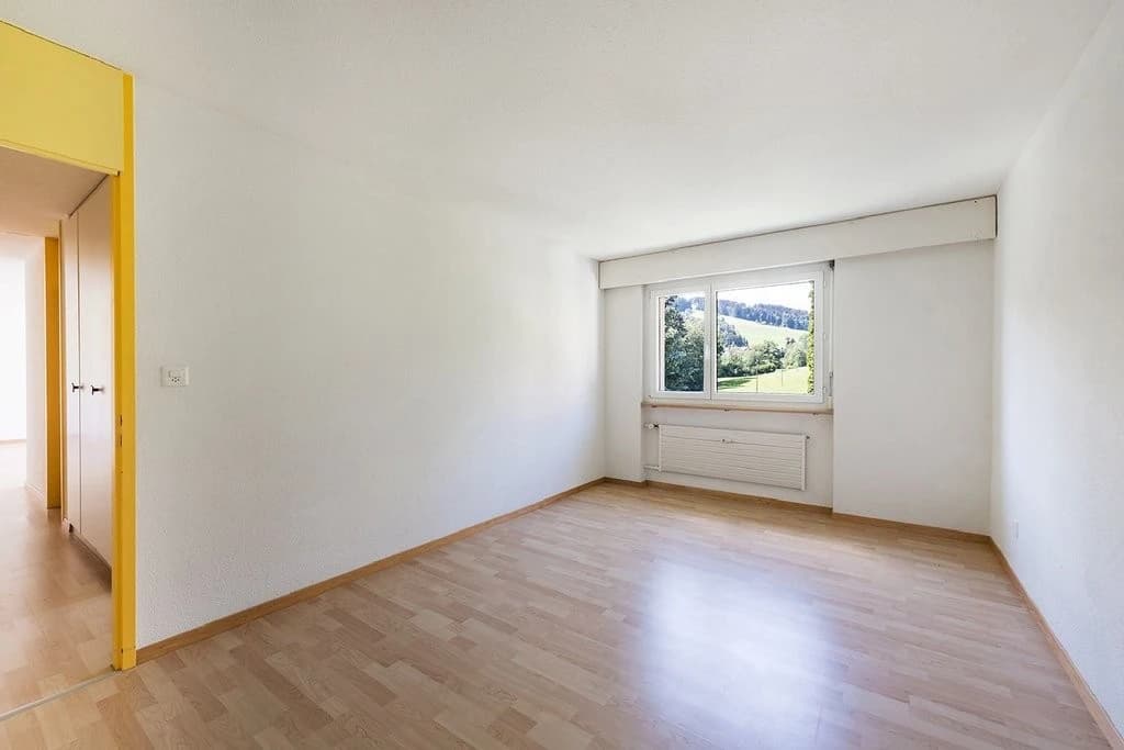 Wohnung an ruhiger Lage mit schöner Weitsicht!