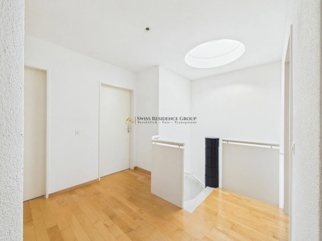 Sonniges 7.5-Zimmer Reihen-Einfamilienhaus mit Garten, Balkon und Bergsicht