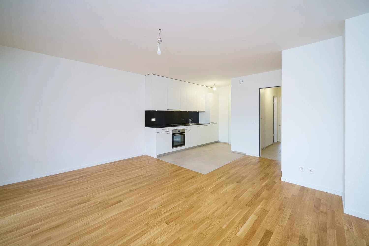 Sanierte 2-Zimmer-Wohnung im 2. Stock im beliebten Gundeli