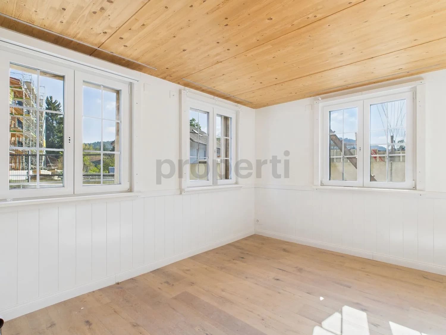 Brandneue 3.5 Zimmer Erdgeschosswohnung mit historischem Charme  familienfreundlich & altersgerecht in Grossdietwil LU