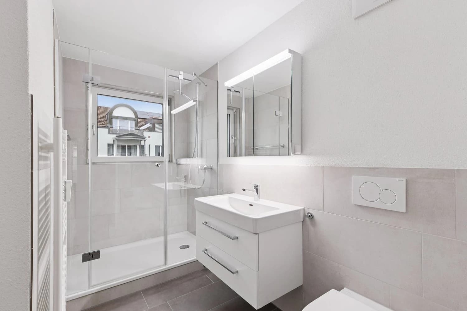 Erstvermietung nach Sanierung - Frühlingsaktion 1 Monat gratis wohnen