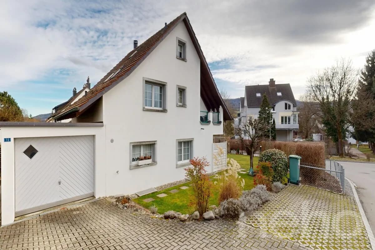 Einfamilienhaus mit Garten in Niederwenigen, nähe Zürich