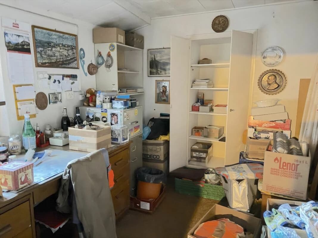 Ruhiges EFH 5 Zimmer mit Seesicht und vielen Kellern   Tranquilla casa indipendente con 5 locali, vista lago e numerose cantine