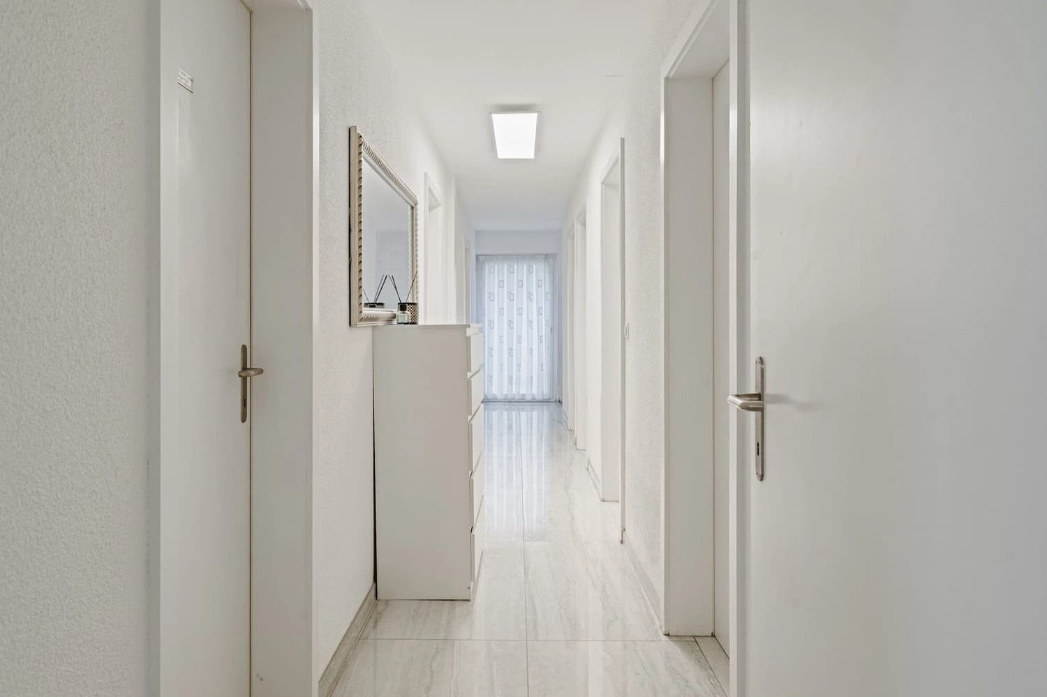 Greppen: 5.5-Zimmer-EG-Wohnung mit 35 m² Terrasse kaufen