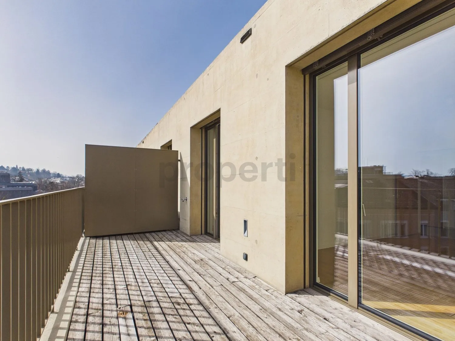 Moderne Attikawohnung mit Terrassen in zentraler Lage in Winterthur