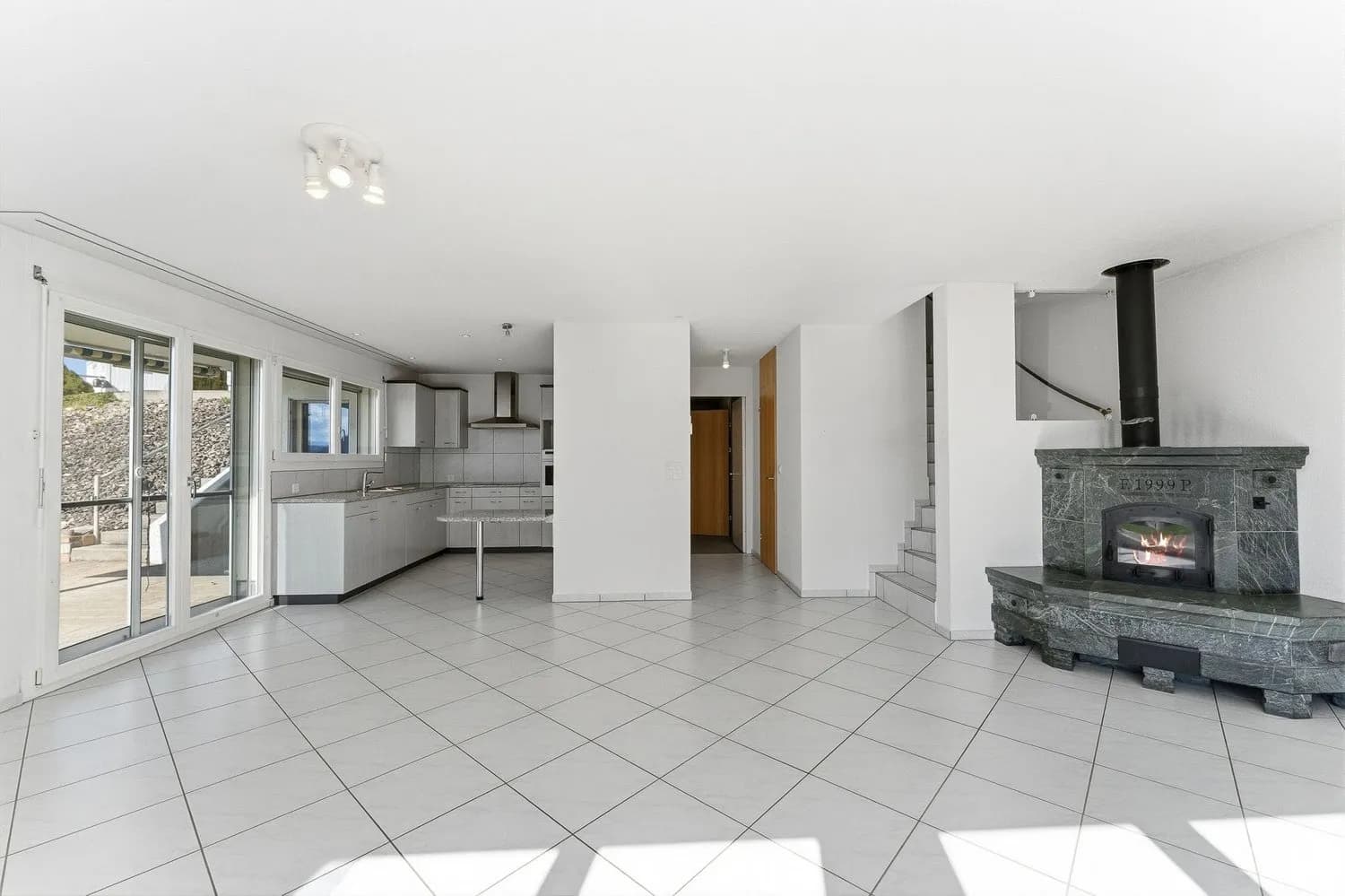 5.5-Zi.-Doppeleinfamilienhaus mit grossem Garten in St. Erhard